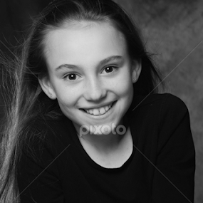 by Chris Smith - Babies & Children Child Portraits