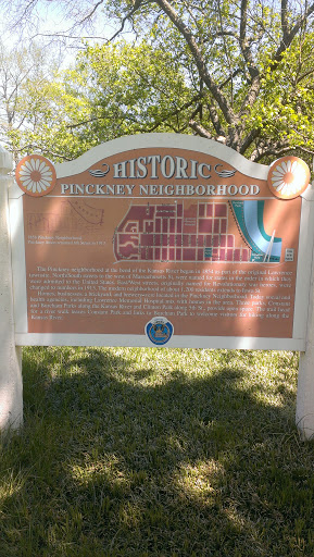 Historic Pinckney Neighborhood Sign