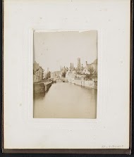 Huizen langs het water aan de Groenerei en de Steenhouwersdijk in Brugge