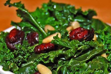 Kale with Cranberries