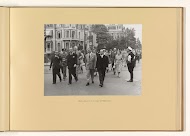 .... daarna ging men te voet naar het Rijksmuseum