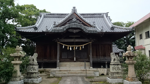 野坂神社拝殿