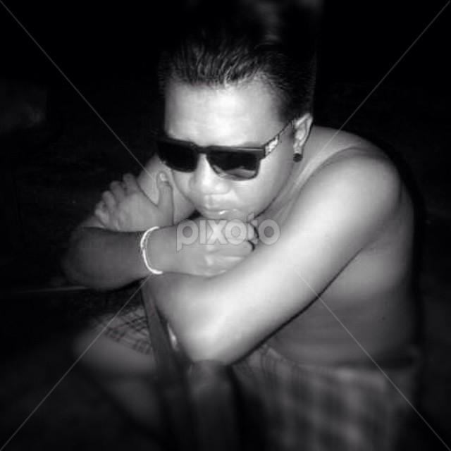 # by Yudya Daton - Instagram & Mobile Instagram