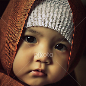 by Dadi Cai - Babies & Children Child Portraits