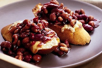 Chilli bean baguettes