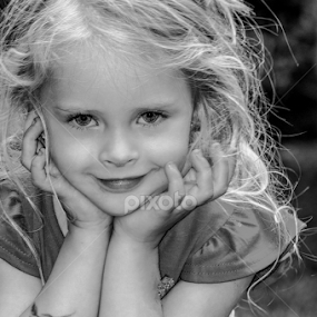 by Mareli Victor - Babies & Children Child Portraits