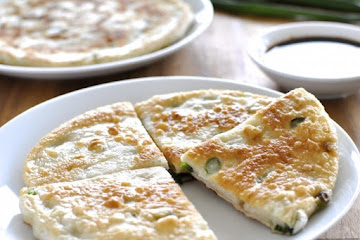 Scallion Pancakes (Shallot Pancakes)