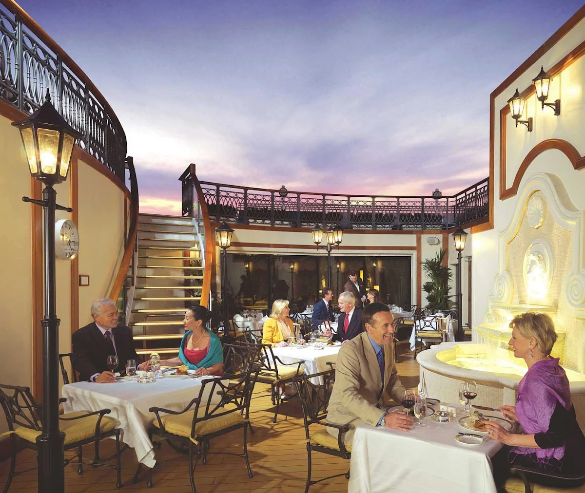 Cunard-Queen-Victoria-Grills-Courtyard - For al fresco dining and refreshing afternoon tea, head to the Grills Courtyard aboard Queen Victoria.