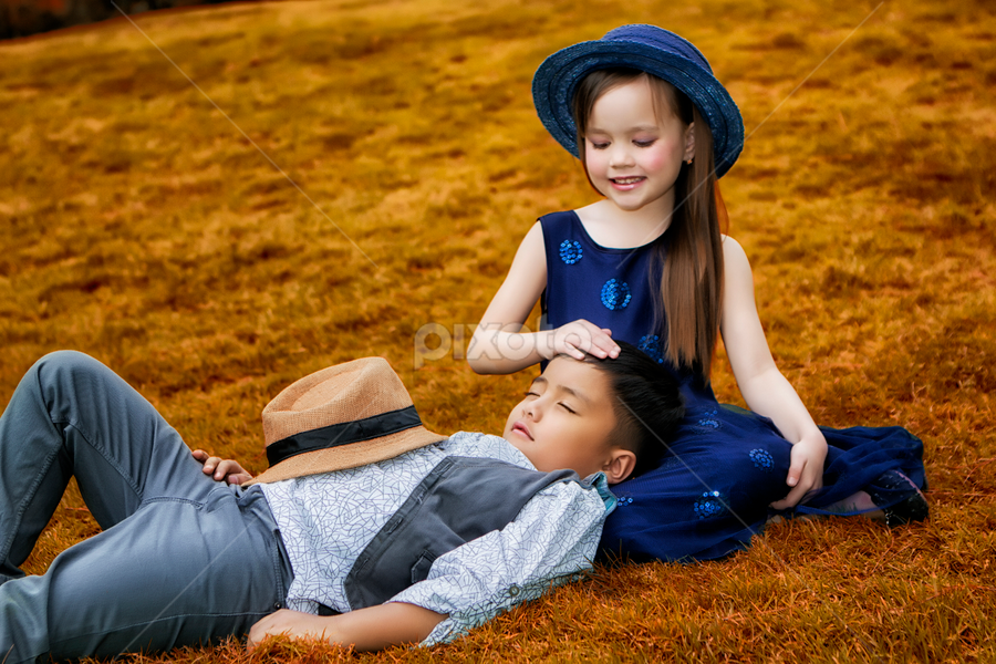 Growing together by JD Pascual - Babies & Children Child Portraits