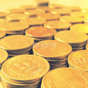 coins of 5 rupee by Dhritiman Chakraborty - Artistic Objects Business Objects