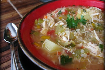 Hearty Chicken and Quinoa Stew