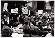 Demonstratie tijdens PvdA-congres