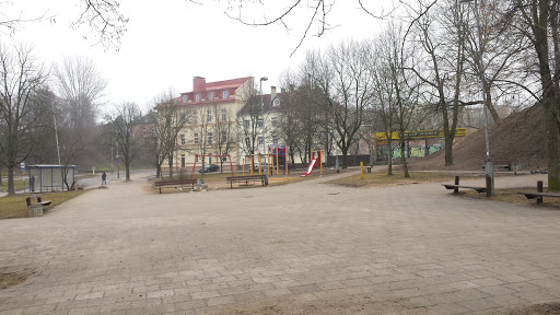 Liepkalnis square & playground