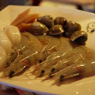 小蒙牛頂級麻辣養生鍋