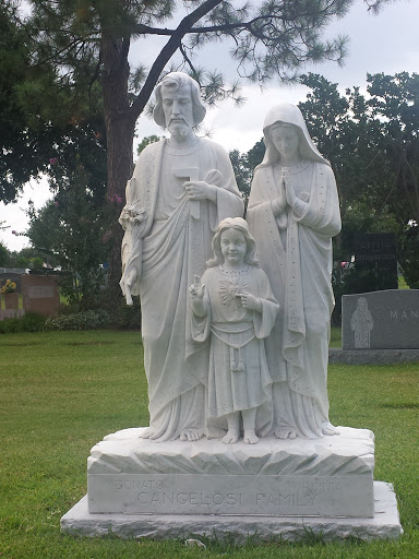 Cangelosi Family Grave