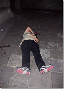 0071337001192553325-unha-mitica-imaxe-do-botellon-publicada-no-flickr-de-estevemcosta[1]