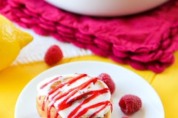 Raspberry Lemon Curd Rolls Recipe