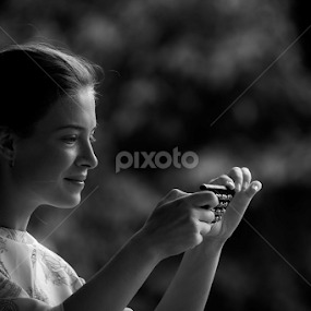 Wonder 2 by Michael Pua - People Street & Candids