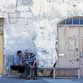 Did you hear about that.... by Akshay Samarth - People Street & Candids