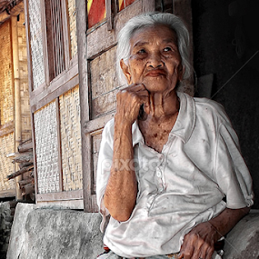 Sasak Sade Women  by Nandy Photograf - People Portraits of Women