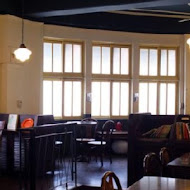 Le Park Cafe 公園咖啡