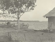 Steiger aan de waterkant