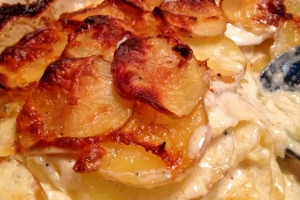 Creamy Scalloped Potatoes + Video
