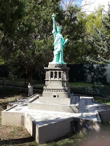 Евпатория Демышева Статуя Свободы