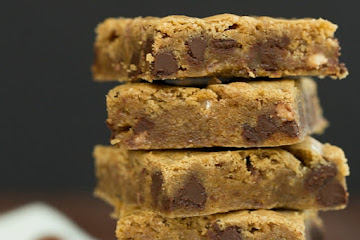 Malted Chocolate Chip Blondies