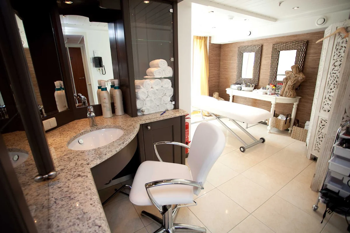 AmaDolce-Spa - Indulge in a relaxing treatment in AmaDolce's spa during your cruise of Europe's waterways.