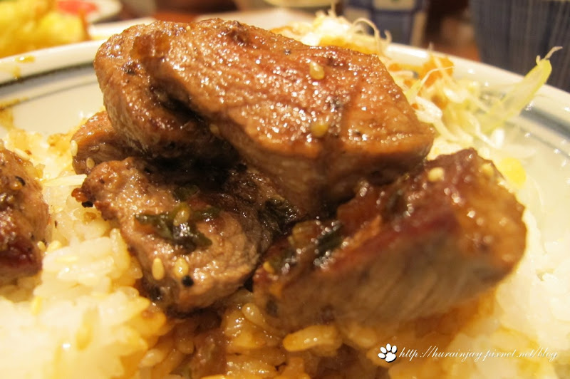 天母SOGO‧今助日本料理‧QQ烏龍麵‧骰子牛份量跟菜單差太多了啦！