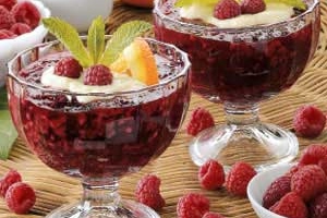 Raspberry Dessert with Vanilla Sauce
