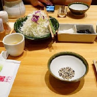 勝博殿日式豬排專賣(南港中信店)