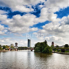 Am Frankfurter by Vignesh Viswanath - City,  Street & Park Skylines