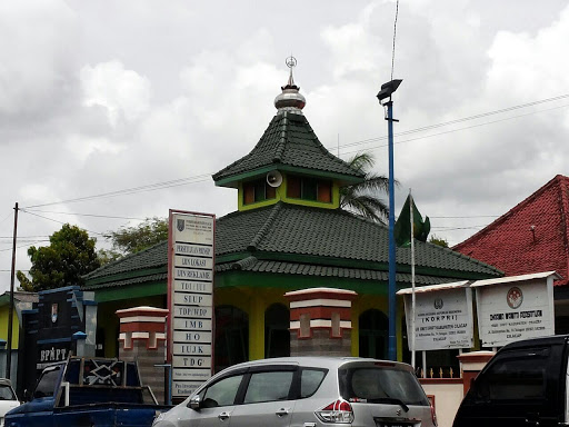 Masjid Belakang Terminal