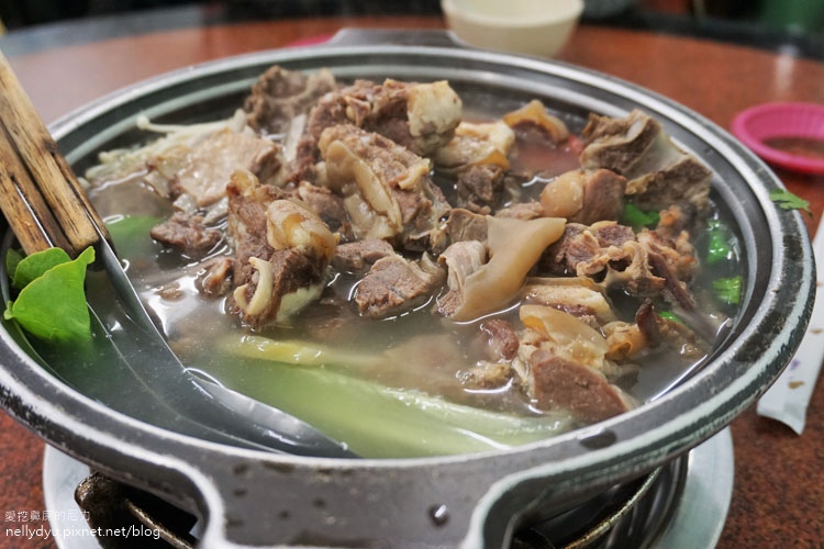 舊市羊肉之羊肉爐、羊肉快炒，岡山老店鳥松分店