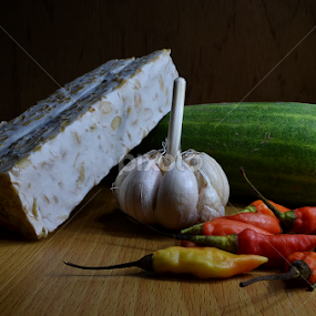 Tempe Penyet Sambel Bawang by Gigih Ardiantoro - Food & Drink Ingredients