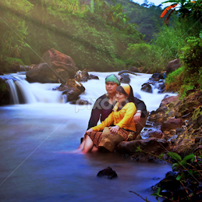 th couple in lowspeed by A Friyana Wiradikarta - Wedding Other