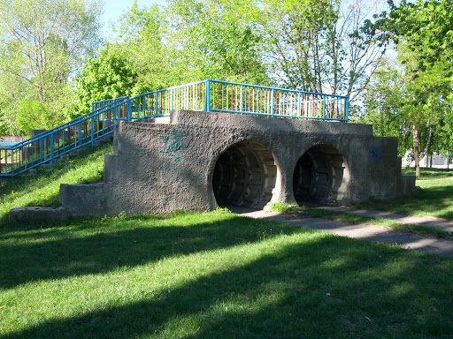Child Tunnel