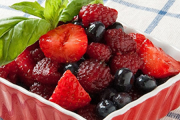 Balsamic Berry and Basil Fruit Salad