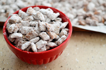 Muddy Buddies (or Puppy Chow)