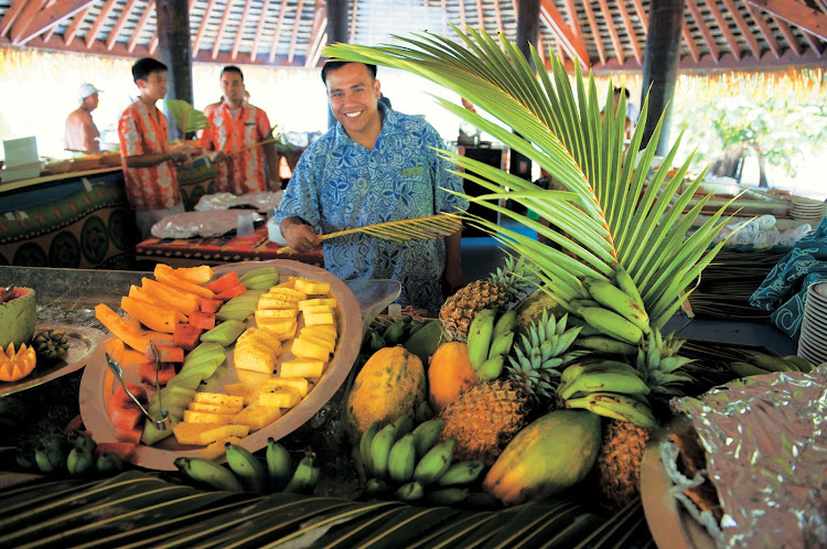 Papaya, pineapple and other fresh fruit, on a Paul Gauguin cruise.