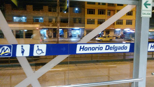 Estación Honorio Delgado