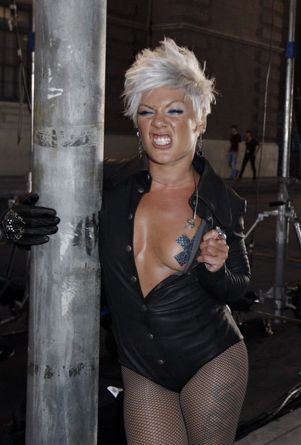 [mtv_vma_2008_027[4].jpg]