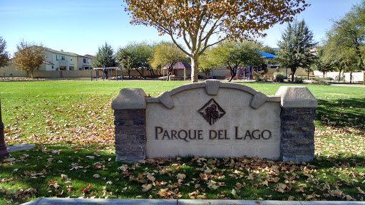 Lago Park