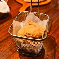 薄多義 Bite 2 Eat 義式手工披薩