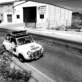 Mini Rally by Adrian Serrano - Black & White Sports