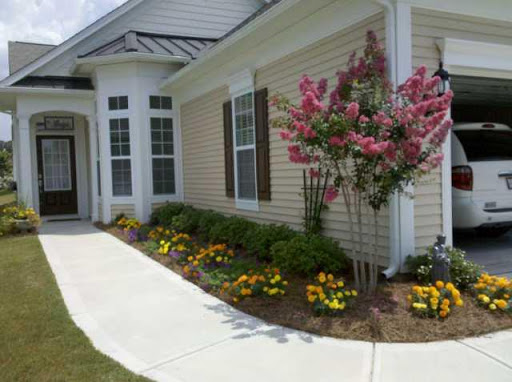 Garage Area Landscaping Ideas