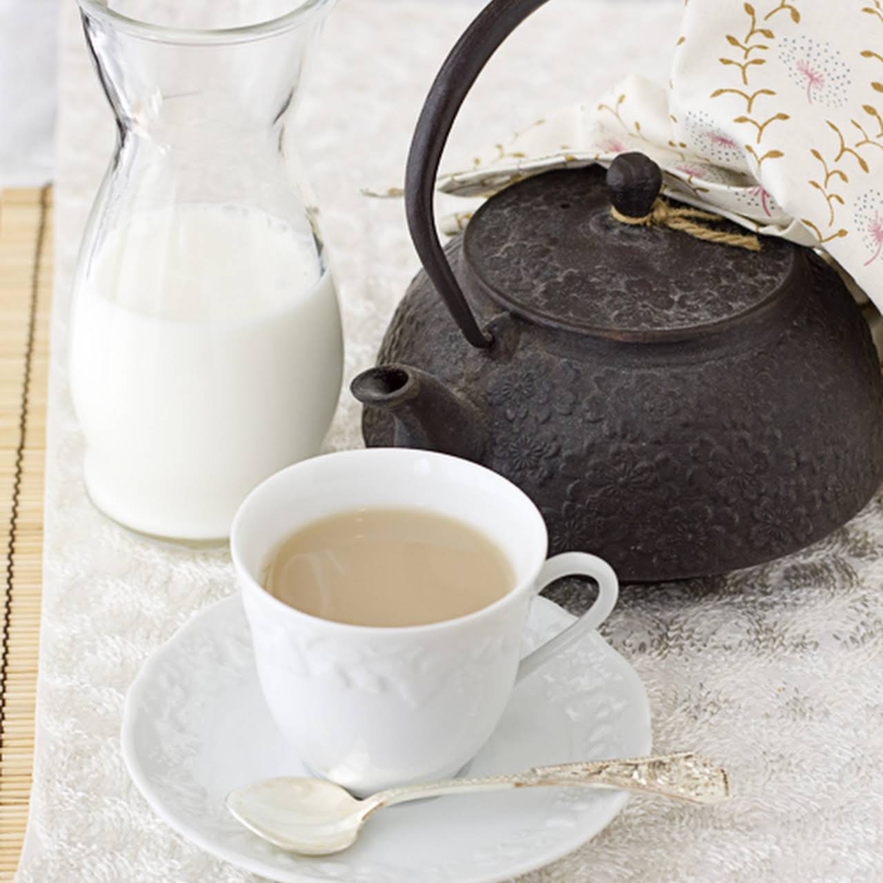 A Japanese  turn slope  nearly masala chai tea