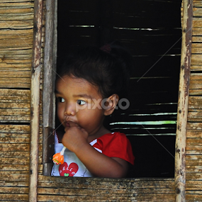 aboringine kid by Justani Joni - Babies & Children Child Portraits